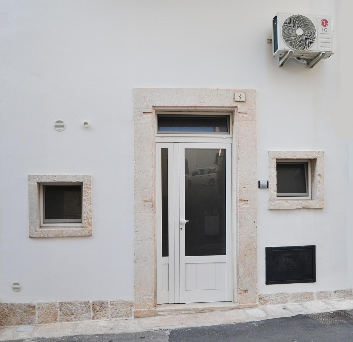 Dimora Manzoni Villa Noci Exterior photo